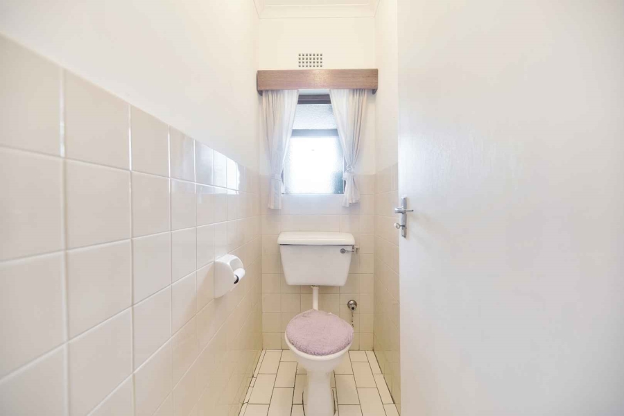 3 Bedroom Property for Sale in Voelklip Western Cape